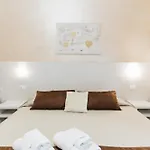 Bed & Breakfast Mediterranea Sea House