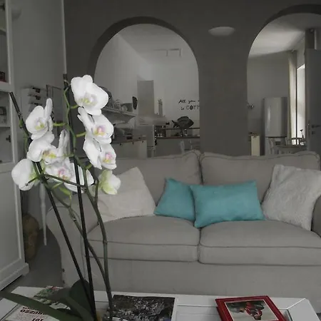 Mediterranea Sea House 4*