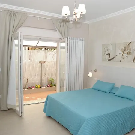 Mediterranea Sea House Couette-café 3*