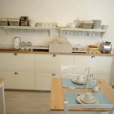 Mediterranea Sea House Couette-café