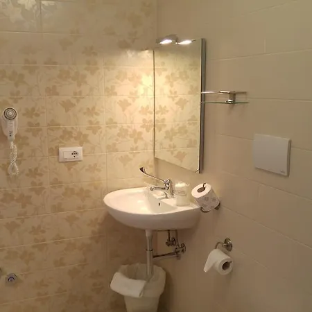 Nocleg ze śniadaniem Mediterranea Sea House Montesilvano Marina