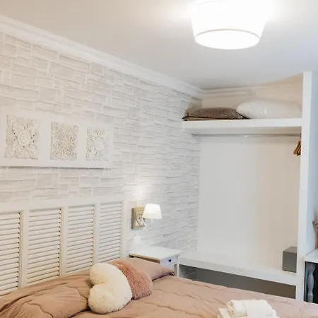 Bed & Breakfast Mediterranea Sea House