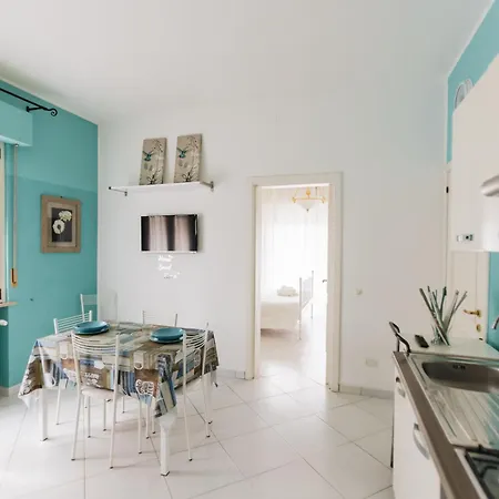 Bed & Breakfast Mediterranea Sea House