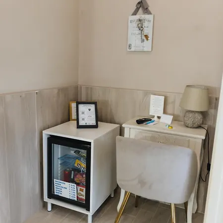 Bed & Breakfast Mediterranea Sea House 4*