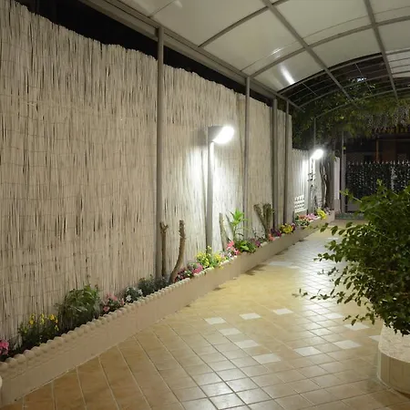 Mediterranea Sea House Bed & Breakfast Montesilvano