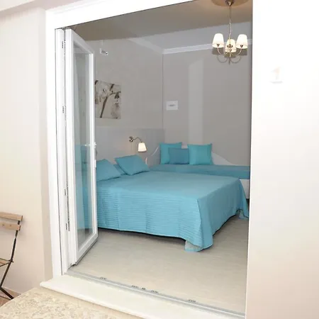 Mediterranea Sea House 3*