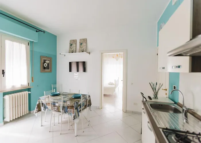 Bed & Breakfast Mediterranea Sea House